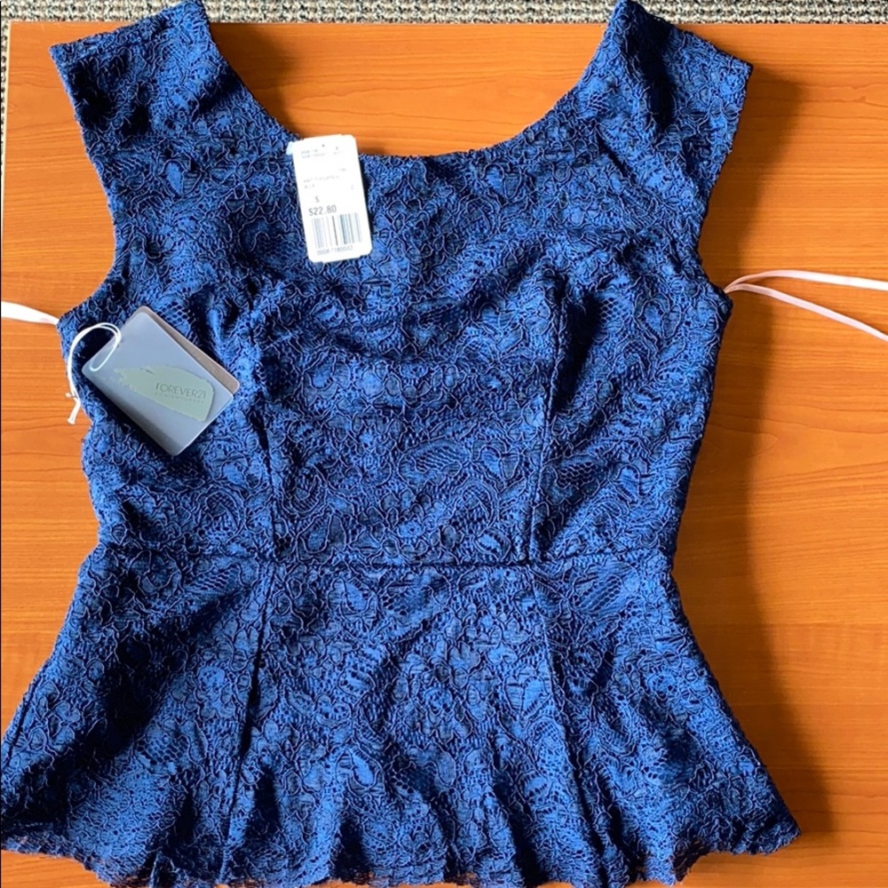 Forever 21 Peplum Dark Blue Floral Top (Zipper)